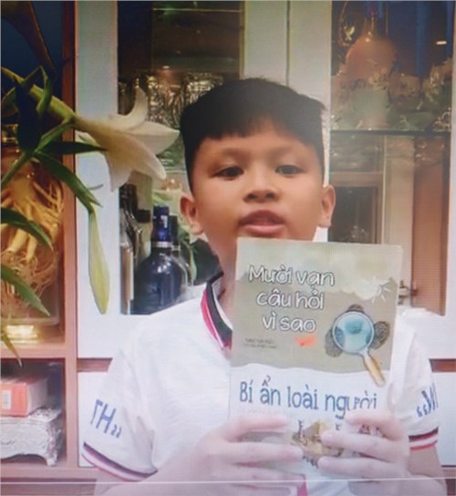 Em Trịnh Việt Khải lớp 3A3 giới thiệu về cuốn sách em yêu thích